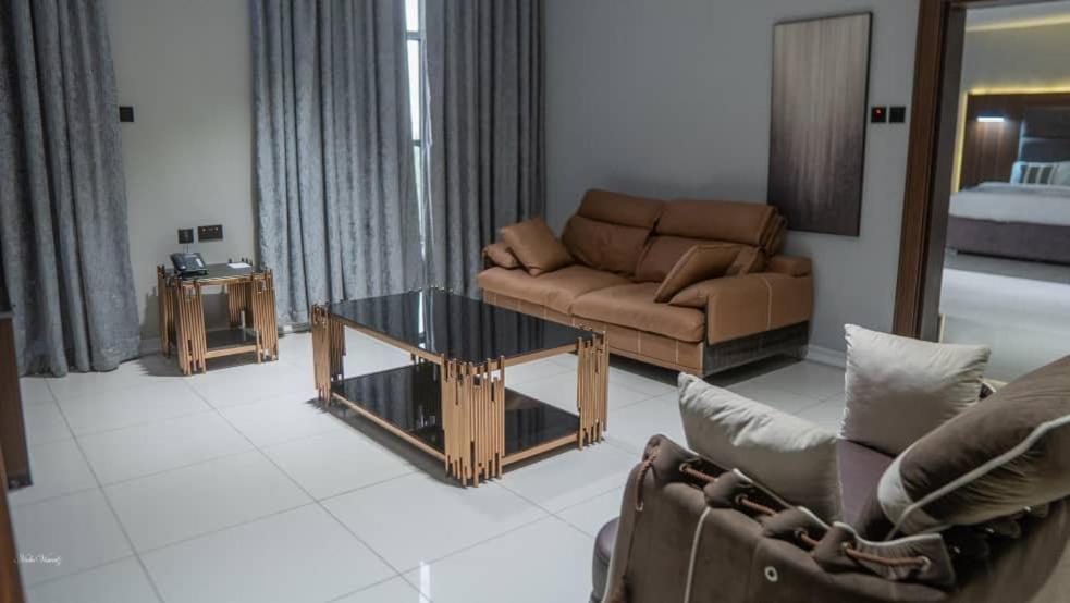 Gravity Hotels By Ace Owerri Exteriér fotografie